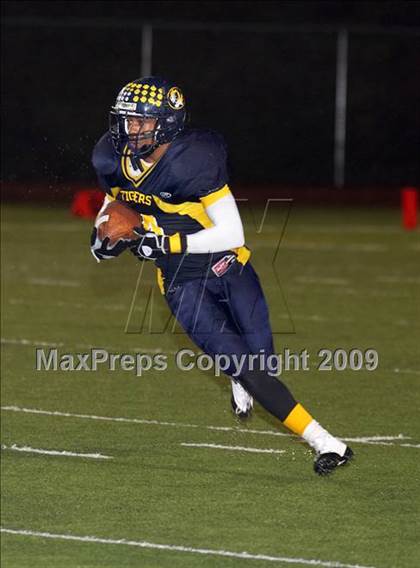 Thumbnail 1 in Inderkum vs. Del Campo (CIF SJS D3 Final) photogallery.
