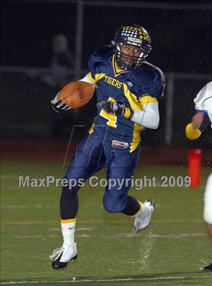 Thumbnail 1 in Inderkum vs. Del Campo (CIF SJS D3 Final) photogallery.