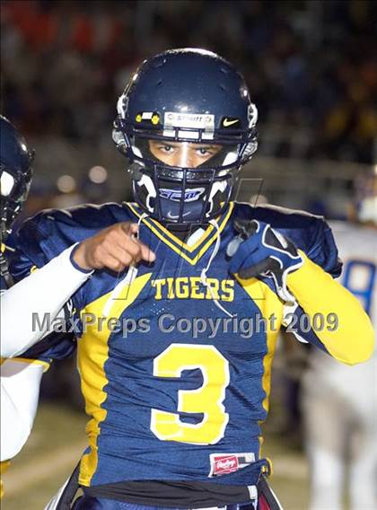 Thumbnail 3 in Inderkum vs. Del Campo (CIF SJS D3 Final) photogallery.