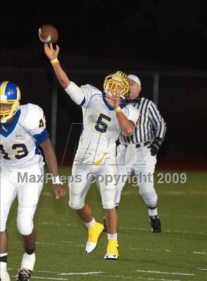 Thumbnail 2 in Inderkum vs. Del Campo (CIF SJS D3 Final) photogallery.