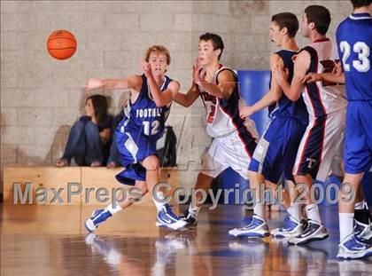 Thumbnail 3 in Catalina Foothills vs Tesoro (MaxPreps Holiday Classic) photogallery.