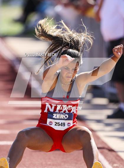 Thumbnail 2 in Class 5 Triple Jump (MSHSAA State Championship) photogallery.