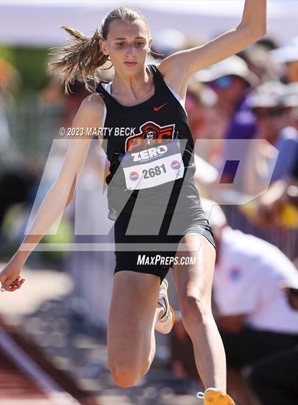 Thumbnail 2 in Class 5 Triple Jump (MSHSAA State Championship) photogallery.