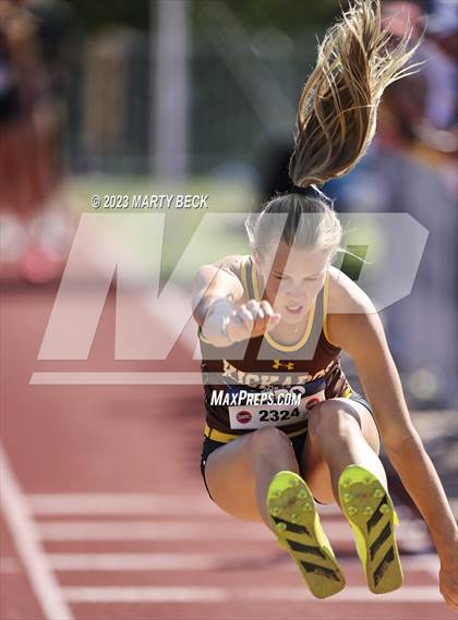 Thumbnail 2 in Class 5 Triple Jump (MSHSAA State Championship) photogallery.