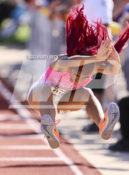 Thumbnail 2 in Class 5 Triple Jump (MSHSAA State Championship) photogallery.