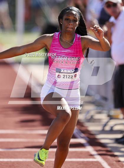 Thumbnail 2 in Class 5 Triple Jump (MSHSAA State Championship) photogallery.