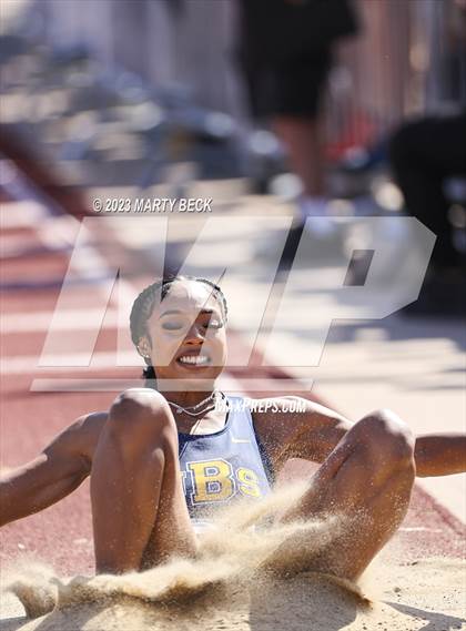 Thumbnail 3 in Class 5 Triple Jump (MSHSAA State Championship) photogallery.