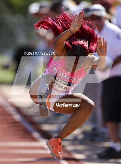 Thumbnail 1 in Class 5 Triple Jump (MSHSAA State Championship) photogallery.