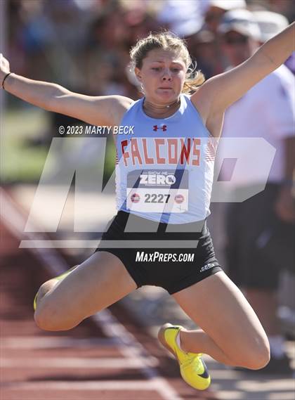 Thumbnail 3 in Class 5 Triple Jump (MSHSAA State Championship) photogallery.
