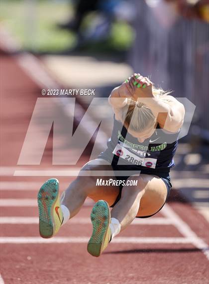 Thumbnail 1 in Class 5 Triple Jump (MSHSAA State Championship) photogallery.