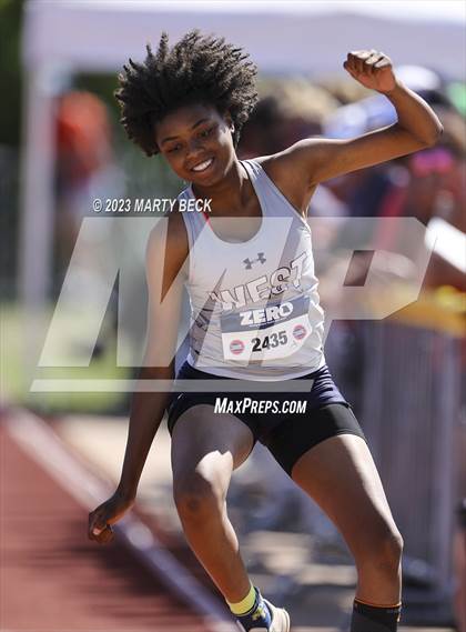 Thumbnail 2 in Class 5 Triple Jump (MSHSAA State Championship) photogallery.