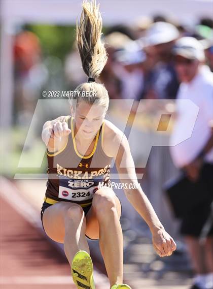 Thumbnail 3 in Class 5 Triple Jump (MSHSAA State Championship) photogallery.
