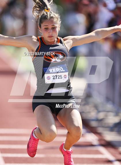 Thumbnail 3 in Class 5 Triple Jump (MSHSAA State Championship) photogallery.