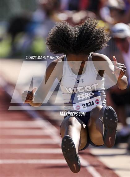 Thumbnail 1 in Class 5 Triple Jump (MSHSAA State Championship) photogallery.