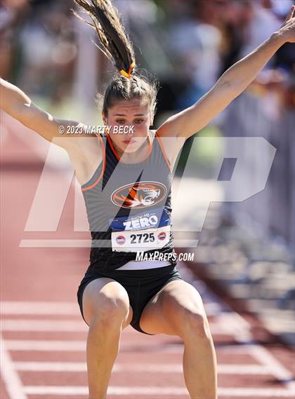 Thumbnail 2 in Class 5 Triple Jump (MSHSAA State Championship) photogallery.