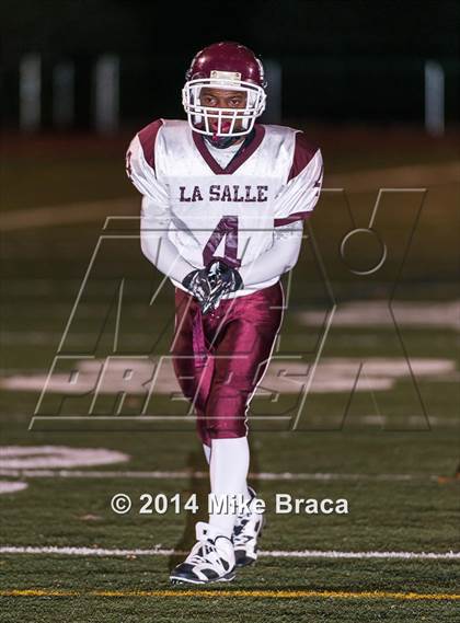 Thumbnail 2 in La Salle Academy @ Bishop Hendricken (MaxPreps Rivalry Series) photogallery.