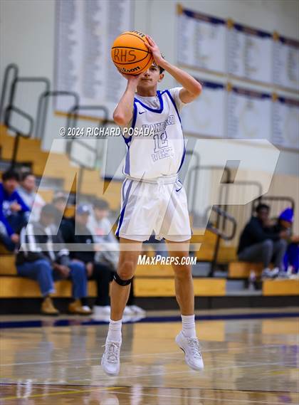 Thumbnail 1 in Ridgeview vs. Hanford West photogallery.