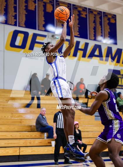 Thumbnail 1 in Ridgeview vs. Hanford West photogallery.