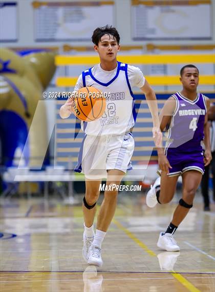 Thumbnail 1 in Ridgeview vs. Hanford West photogallery.