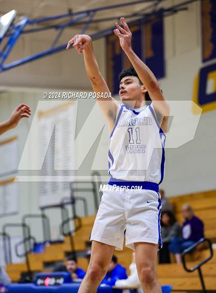 Thumbnail 2 in Ridgeview vs. Hanford West photogallery.