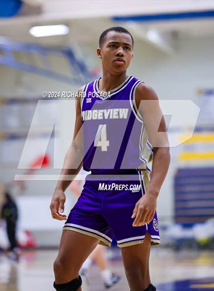Thumbnail 1 in Ridgeview vs. Hanford West photogallery.