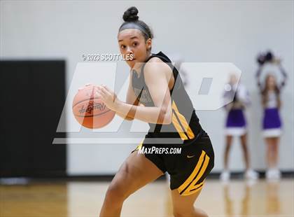 Thumbnail 1 in Tri-Valley vs Pickerington Central (OHSAA D1 District Final) photogallery.