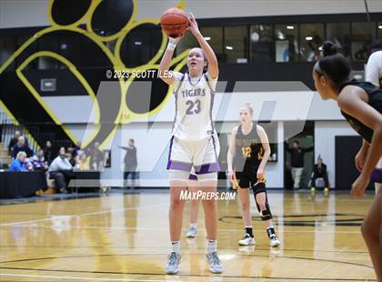 Thumbnail 3 in Tri-Valley vs Pickerington Central (OHSAA D1 District Final) photogallery.