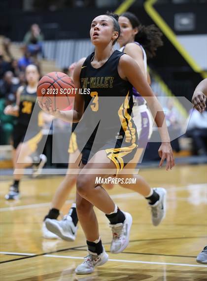 Thumbnail 1 in Tri-Valley vs Pickerington Central (OHSAA D1 District Final) photogallery.