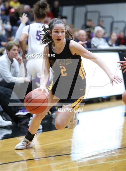 Thumbnail 3 in Tri-Valley vs Pickerington Central (OHSAA D1 District Final) photogallery.