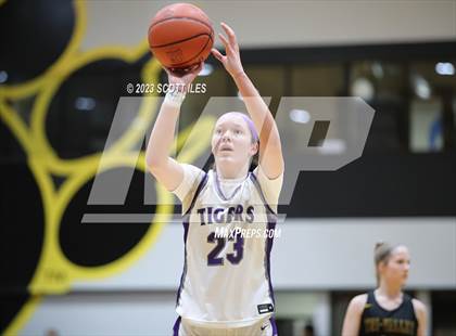 Thumbnail 2 in Tri-Valley vs Pickerington Central (OHSAA D1 District Final) photogallery.