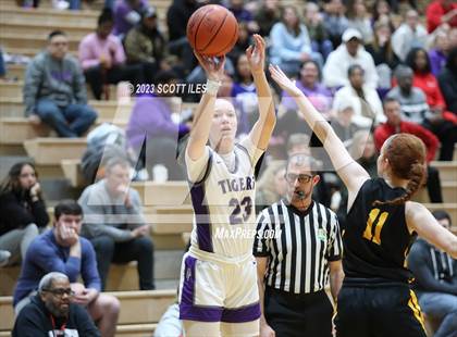 Thumbnail 1 in Tri-Valley vs Pickerington Central (OHSAA D1 District Final) photogallery.