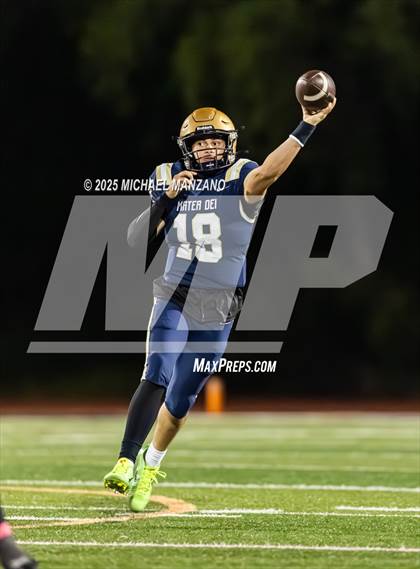 Thumbnail 2 in Chula Vista @ Mater Dei Catholic photogallery.