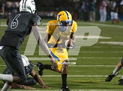Thumbnail 1 in Northwestern vs Central photogallery.