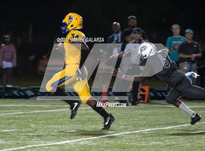 Thumbnail 2 in Northwestern vs Central photogallery.