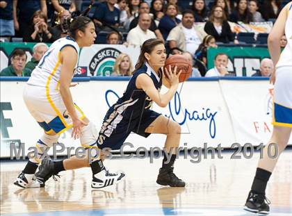Thumbnail 1 in Vincent Memorial vs Christian Life Academy (CIF SDS D5 Final) photogallery.