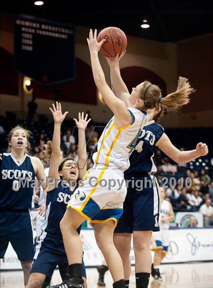 Thumbnail 2 in Vincent Memorial vs Christian Life Academy (CIF SDS D5 Final) photogallery.