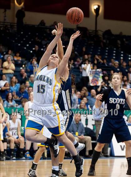 Thumbnail 1 in Vincent Memorial vs Christian Life Academy (CIF SDS D5 Final) photogallery.