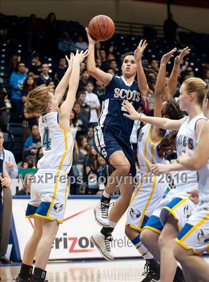Thumbnail 3 in Vincent Memorial vs Christian Life Academy (CIF SDS D5 Final) photogallery.