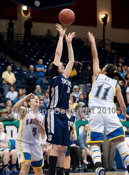Thumbnail 3 in Vincent Memorial vs Christian Life Academy (CIF SDS D5 Final) photogallery.
