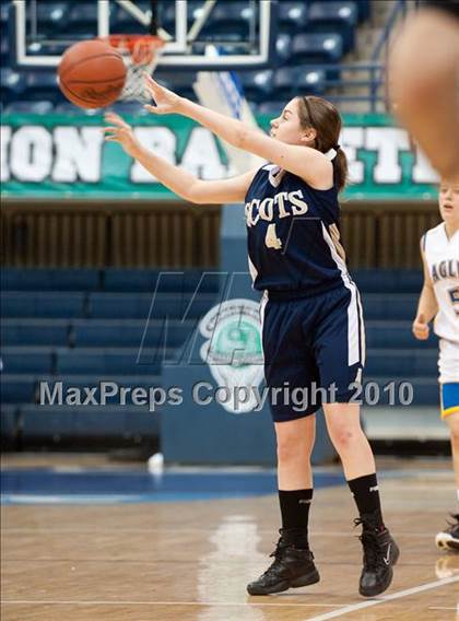 Thumbnail 1 in Vincent Memorial vs Christian Life Academy (CIF SDS D5 Final) photogallery.