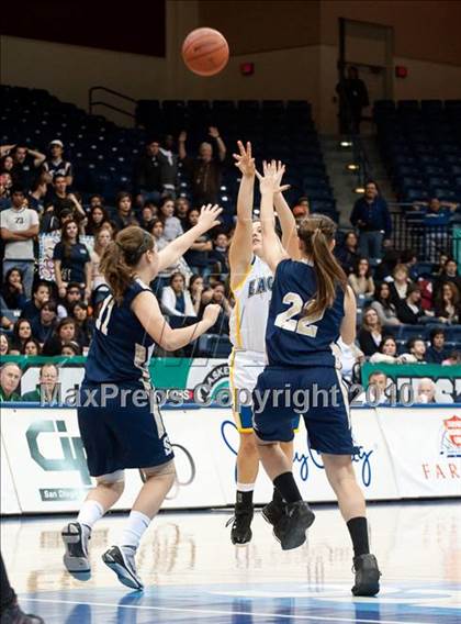 Thumbnail 1 in Vincent Memorial vs Christian Life Academy (CIF SDS D5 Final) photogallery.