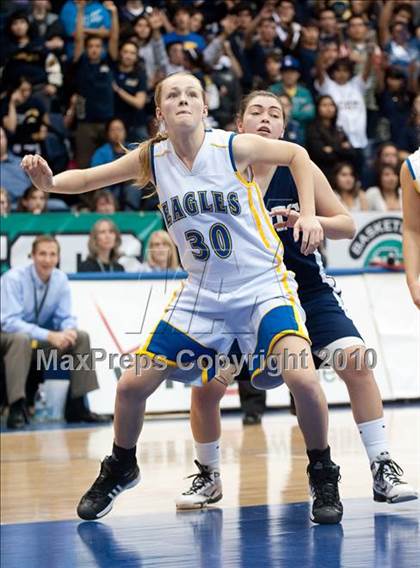 Thumbnail 1 in Vincent Memorial vs Christian Life Academy (CIF SDS D5 Final) photogallery.