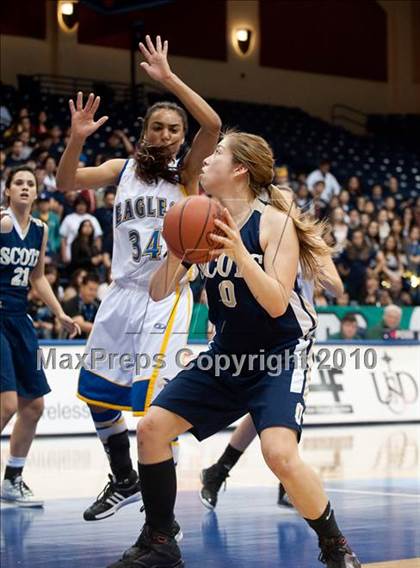 Thumbnail 2 in Vincent Memorial vs Christian Life Academy (CIF SDS D5 Final) photogallery.