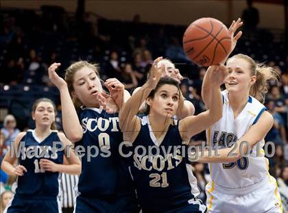 Thumbnail 3 in Vincent Memorial vs Christian Life Academy (CIF SDS D5 Final) photogallery.