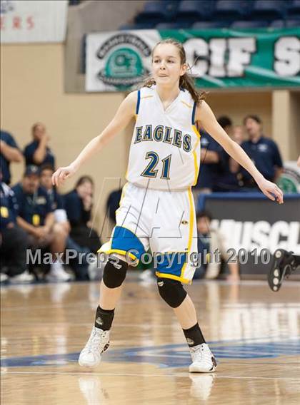 Thumbnail 2 in Vincent Memorial vs Christian Life Academy (CIF SDS D5 Final) photogallery.