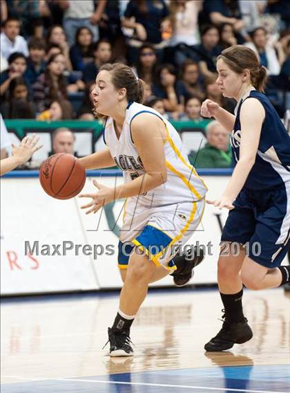 Thumbnail 2 in Vincent Memorial vs Christian Life Academy (CIF SDS D5 Final) photogallery.