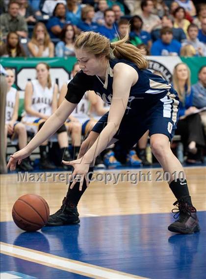 Thumbnail 1 in Vincent Memorial vs Christian Life Academy (CIF SDS D5 Final) photogallery.