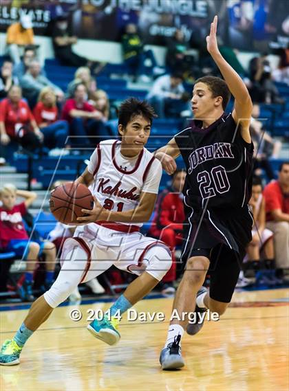 Thumbnail 2 in Kahuku vs Jordan (FreeTaxUSA Shootout) photogallery.