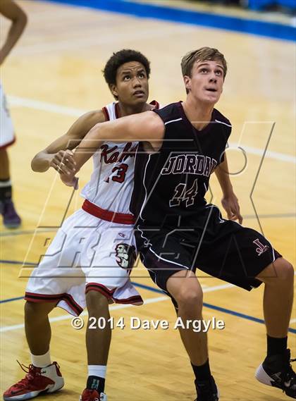 Thumbnail 2 in Kahuku vs Jordan (FreeTaxUSA Shootout) photogallery.