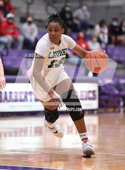 Thumbnail 3 in Laurel vs. Perry (OHSAA D2 Regional Final) photogallery.